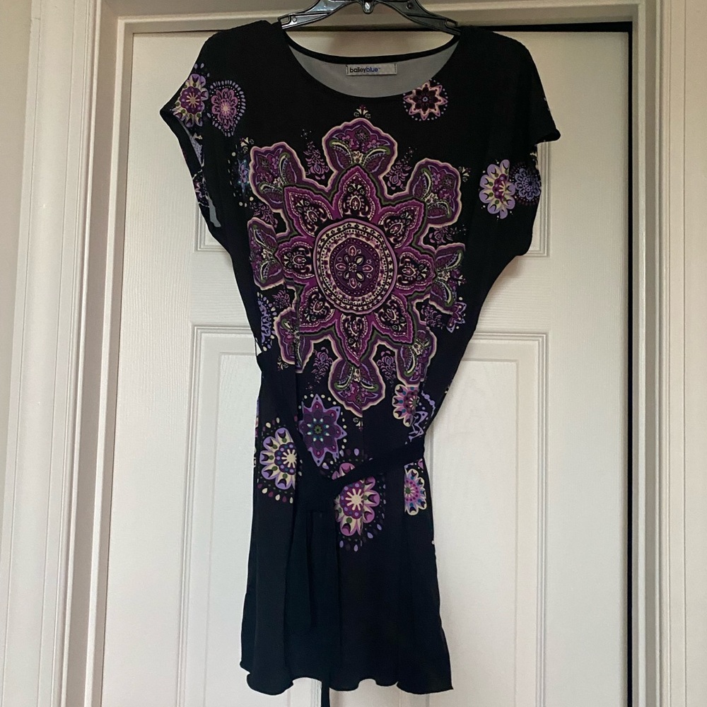 Bailey Blue women’s tunic